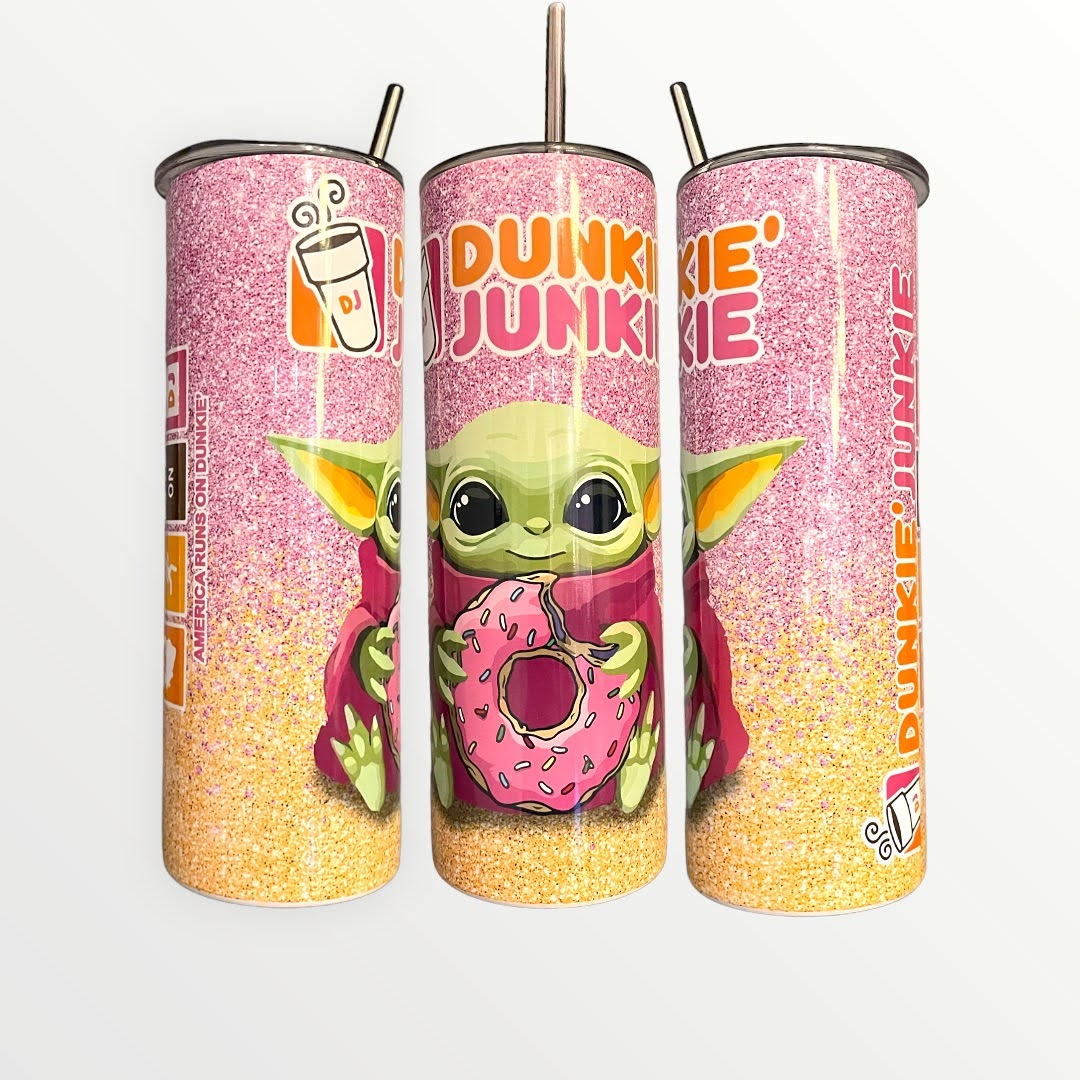 Dunkie Junkie Baby Yoda, 20 oz tumbler w/ straw
